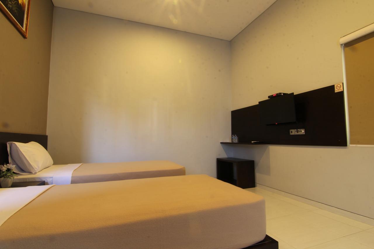 Hotel Mandari Buleleng  Ngoại thất bức ảnh